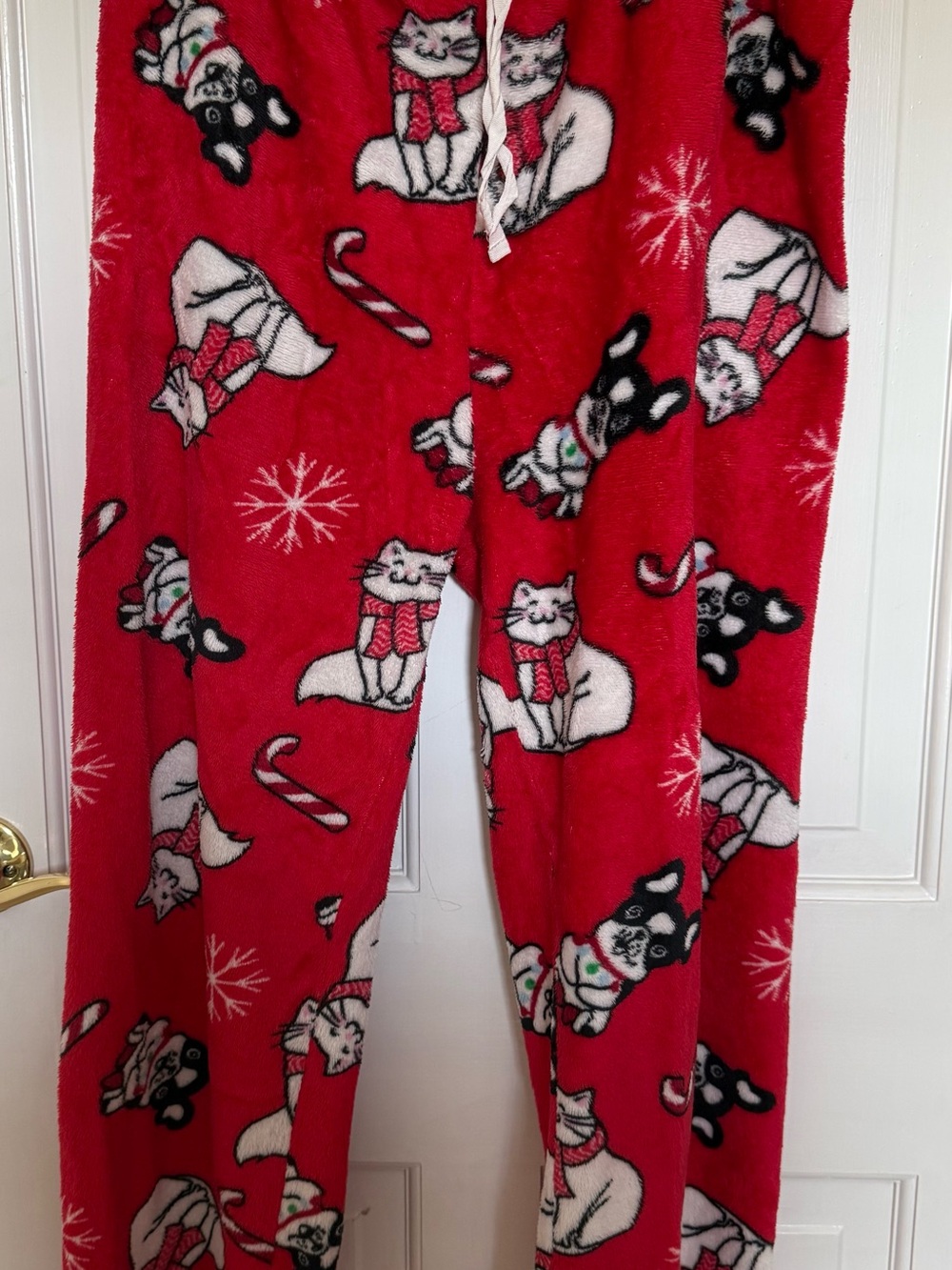 Winter Kitty Pajama Pants Size XL - Measurements in pictures